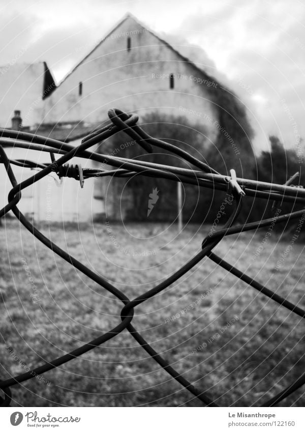 forsake sb./sth. House (Residential Structure) Fence Loneliness Broken Gloomy Grief Derelict Fear Distress Old End Sadness Black & white photo