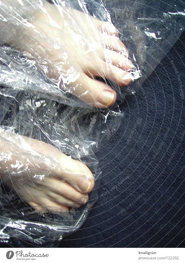 Pale feet Skin color Packing film Packaged Transparent Toes Carpet Packaging material Obscure Feet Pallid Bright Barefoot