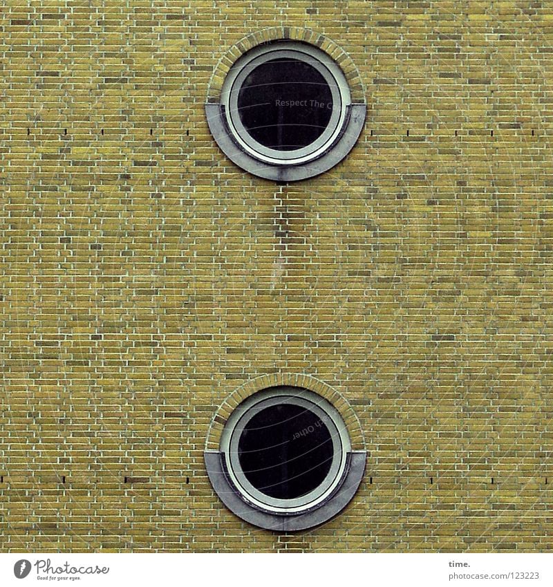 The round in the square (III) Wall (barrier) Wall (building) Brick Window Porthole Harbor city Flat (apartment) Staircase (Hallway) Mortar Manmade structures