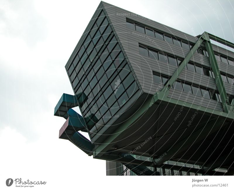 The block Building Architecture Harbour Duesseldorf Glass Crazy prot diagonally