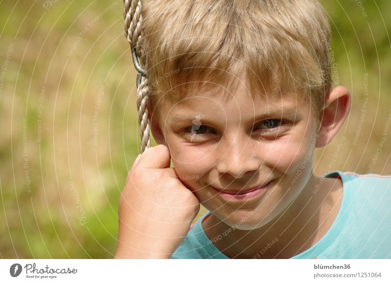 Please smile!!! Human being Masculine Child Boy (child) Infancy Youth (Young adults) Head Hand 8 - 13 years Smiling To swing Playing Blonde Natural Joy