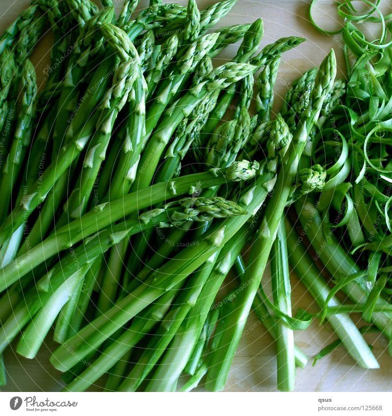 Green asparagus Delicious Juicy Crunchy Long Rod Kitchen Cooking Nutrition Food Molt Fresh Rolled Bowl Spring Guest Easy Nutrients Healthy Raw Vegetable