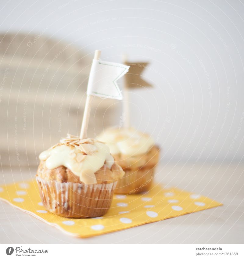 muffins Food Dough Baked goods Cake Muffin Delicious High-key Brunch Yellow White Food photograph Almond Decoration Eating To enjoy Uniqueness Sweet Cupcake
