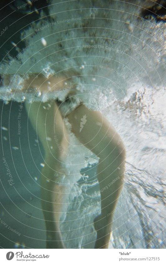 blubber 2 Underwater photo Swimming pool Air bubble Headless Aquatics Joy Balerina Legs Bubble