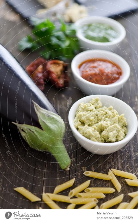 Pesto Allergy 2 Food Vegetable Herbs and spices Nutrition Lunch Organic produce Vegetarian diet Slow food Italian Food Bowl Fragrance Delicious Italien pesto