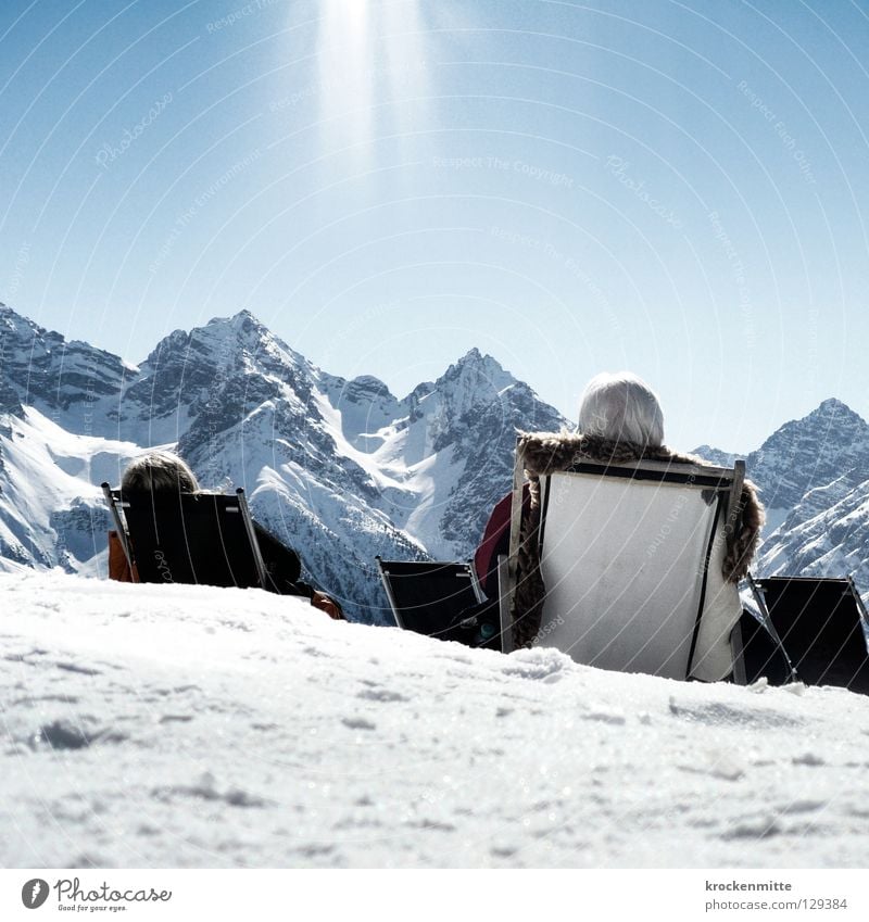 hungry for the sun Winter Winter vacation Break Mountain range Cold Sunbathing Switzerland Vacation & Travel To enjoy Canton Graubünden Midday Deckchair Rest