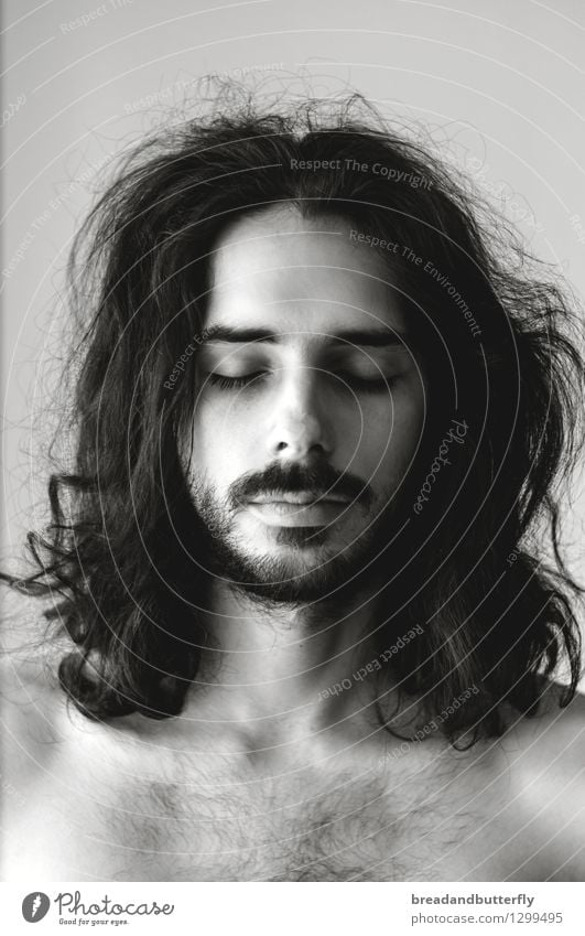 rest Human being Masculine Young man Youth (Young adults) Man Adults Head Hair and hairstyles 1 18 - 30 years 30 - 45 years Long-haired Curl Facial hair