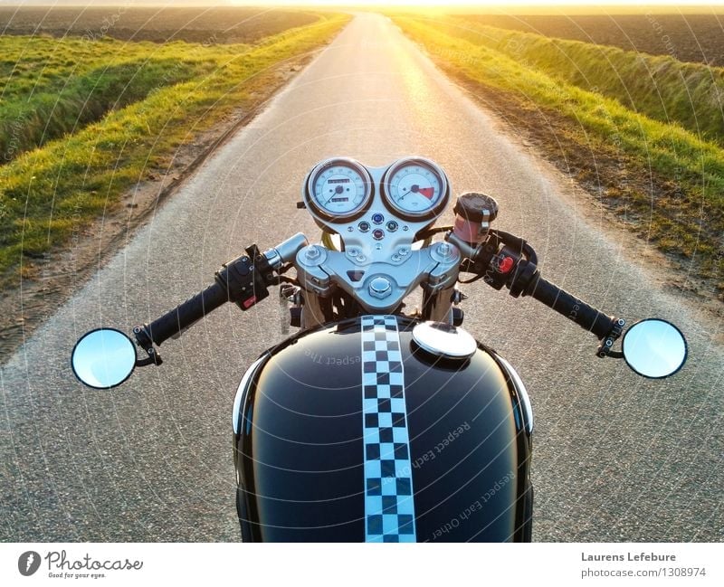 Motorcyle horizon Style Ride Motorcyclist Vacation & Travel Tourism Trip Adventure Freedom Motorsports Deserted Motorcycle Driving Esthetic Cool (slang)
