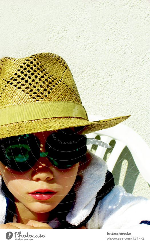 Buena Vista Social Club Straw hat Eyeglasses Swimming goggles Boy (child) Child Summer Sun Camouflage Diving goggles Bathrobe Terry cloth Plastic chair Armchair