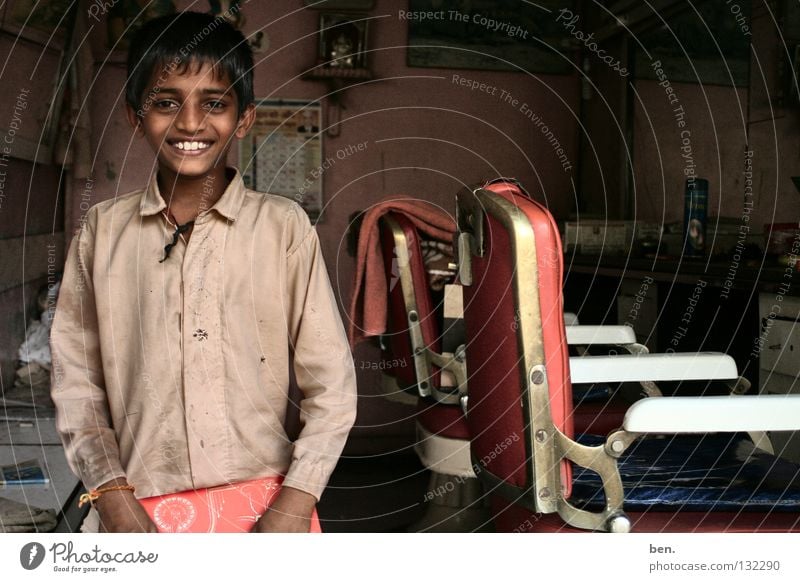 Dear young man from Neral, Man Child Portrait photograph India Growth Innocent Boy (child) Laughter Hairdresser Magazine neral Grinning roguish