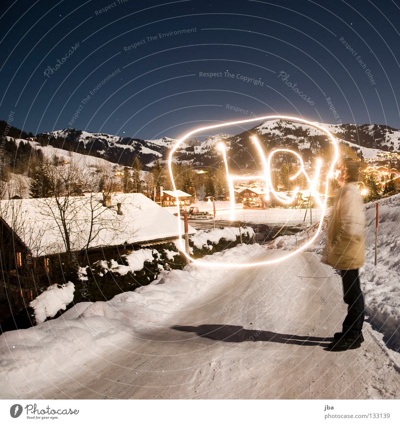 Hey! Hey! Hey! Long exposure Light Speech bubble Man Virgin snow Gstaad Roof House (Residential Structure) Write Painting (action, work) Draw Street