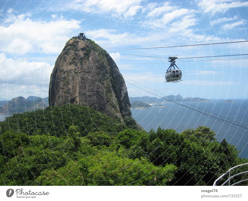 Bondinho Pão de Açúcar Rio de Janeiro Cable car Brazil Landmark Monument Rock Botofago Bay Famousness Gondola Trip Destination Tourist Attraction