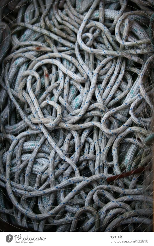Tapeworm or sailor's yarn? Worm Rope String Muddled Infinity Long Meter Kilometer Thin Watercraft Lake Ocean Navigation Fishery Crate Vertauen Dinghy Trawler