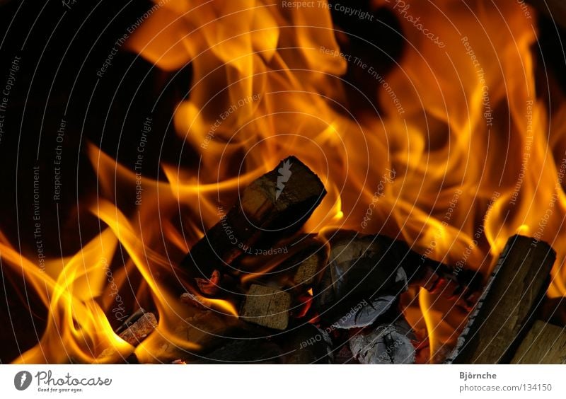 Fire and Flame Barbecue (apparatus) Black Wood Burn Physics Hot Unpredictable Beautiful Firewood Blaze Yellow Red Fiery Charcoal (cooking) Light Dangerous