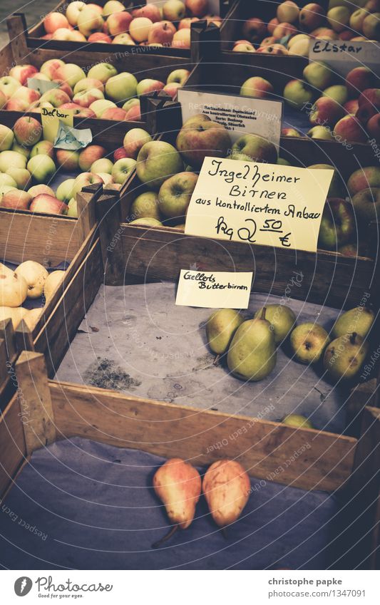 apple with pear comparison Food Fruit Apple Nutrition Organic produce Vegetarian diet Healthy Eating Trade Fresh Markets Market stall Market day Pear Crate
