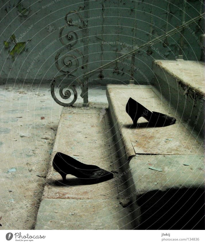 upstairs Footwear High heels Black Concrete Derelict Plaster Crumbled House (Residential Structure) Hallway Staircase (Hallway) Building Going Decline Ruin