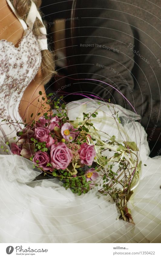 dare you II Wedding Wedding couple Bouquet Couple Partner Rose Wedding dress Braids Beautiful Trust Together Love Loyalty Romance Elegant Expectation Emotions