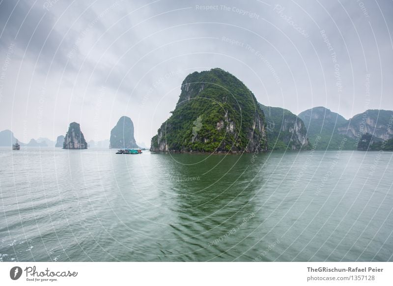 rock Environment Landscape Water Sky Storm clouds Blue Gray Green Silver White Ocean Vietnam Halong bay Rock Moody Clouds Thunder and lightning