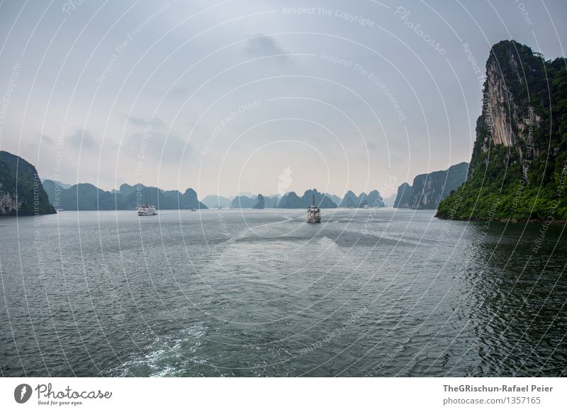 HaLong Bay Nature Landscape Water Bad weather Driving Blue Brown Gray Green Black White Vietnam Travel photography Clouds Sky Halong bay Rock World heritage