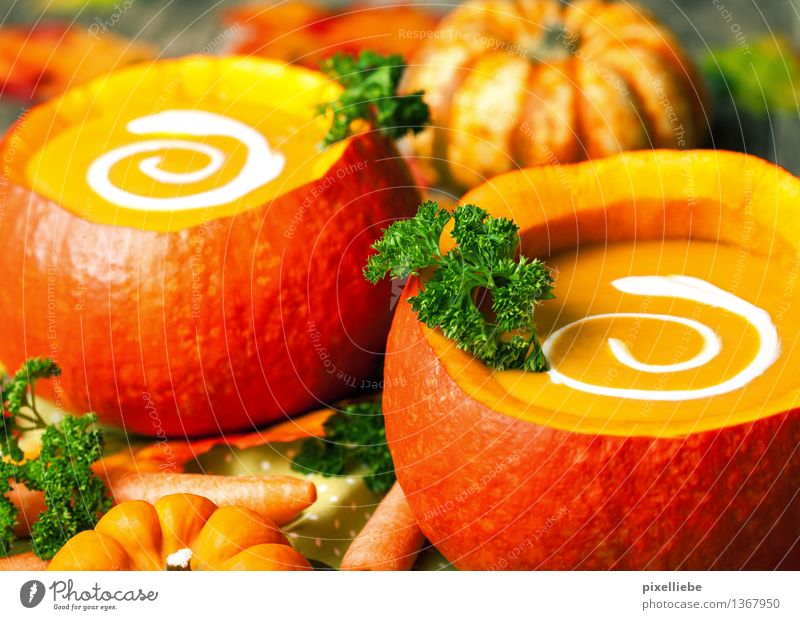 Pumpkin soup Food Vegetable Soup Stew Herbs and spices Nutrition Eating Lunch Buffet Brunch Vegetarian diet Diet Bowl Healthy Healthy Eating Table Kitchen