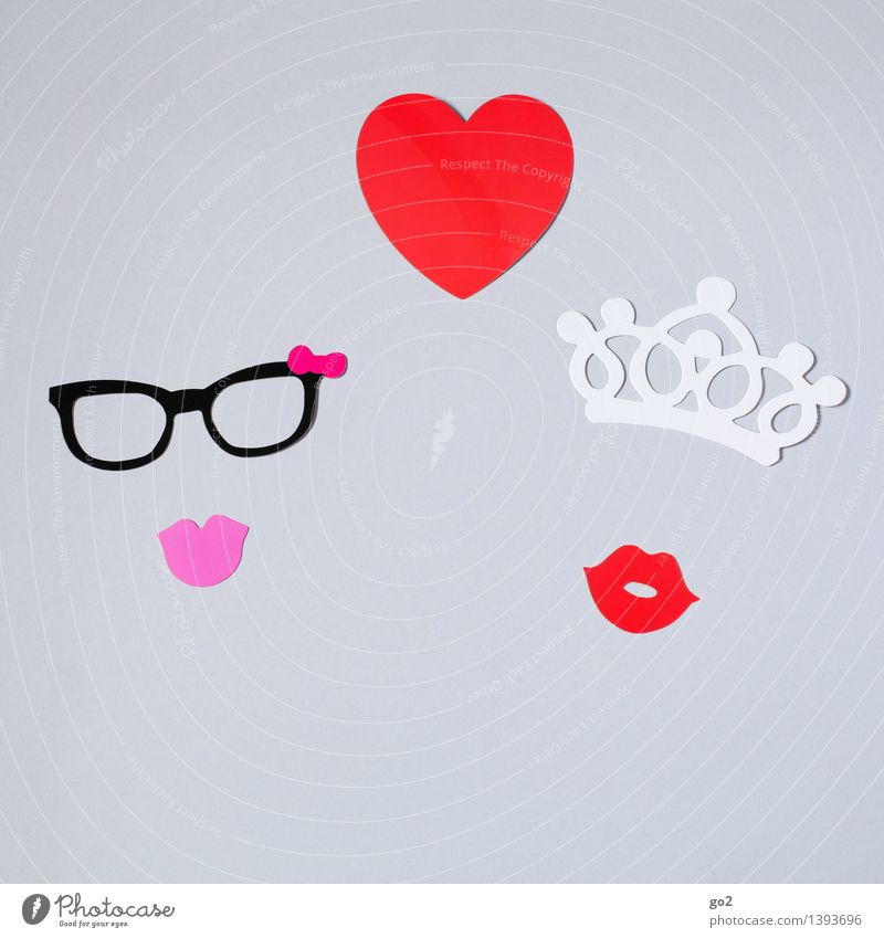 Olivia & Scarlett Leisure and hobbies Handicraft Valentine's Day Feminine Homosexual Woman Adults Mouth Eyeglasses Paper Crown Sign Heart Kissing Esthetic