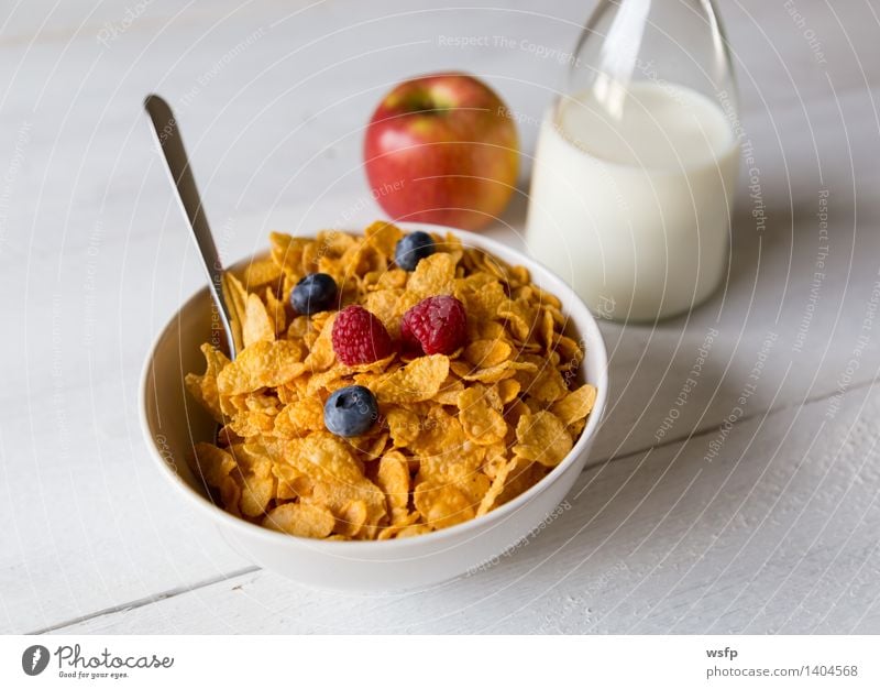 Cornflakes in a bowl Fruit Apple Breakfast Milk Bowl Wood Old breakfast cereals Flake Blueberry Cereals raspberry Strawberry Grain Eating shell