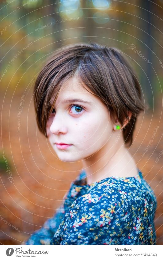in the wood Feminine Girl Infancy Youth (Young adults) Life 1 Human being 8 - 13 years Child Beautiful Natural Curiosity Rebellious Trust Safety Protection