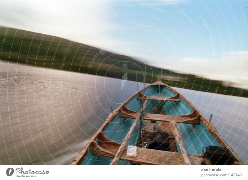 the racer Watercraft Lake Connemara Wide angle Analog Navigation Island move lough-corrib cong Ireland ebv statif 2sec