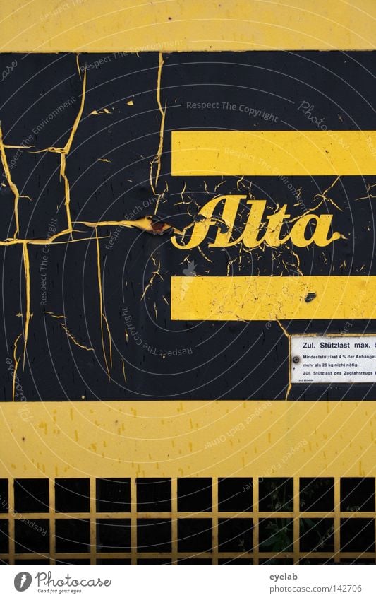 ALTA...WHAT'S UP !? Alta Typography Word Letters (alphabet) Information Yellow Black Construction machinery Compressor Stripe Grating Derelict Broken Desolate