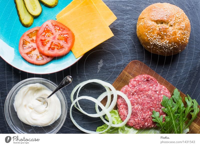 Burger construction kit Food Meat Cheese Vegetable Lettuce Salad Roll Nutrition Lunch Fast food Cook Kitchen Fresh Delicious Hamburger Minced meat Onion Tomato