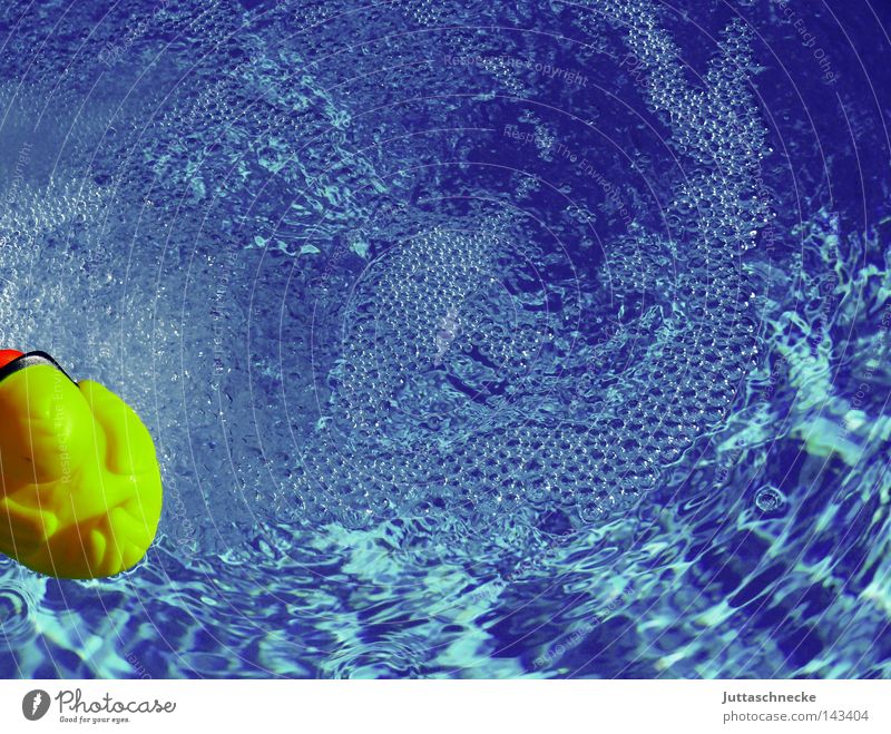 Rubber Duck Squeak duck Swimming & Bathing Swimming pool Blue Yellow Water Toys Infancy Playing Bathtub Joy Summer Juttas snail Float in the water