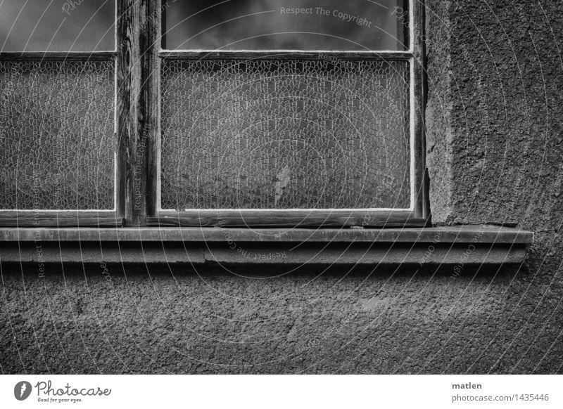 the old hat factory Town Deserted House (Residential Structure) Building Architecture Wall (barrier) Wall (building) Window Old Dark Black White Window board