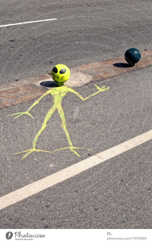 They are among us Transport Traffic infrastructure Street Lanes & trails Exceptional Creepy Funny Yellow Inspiration Creativity Whimsical Extraterrestrial