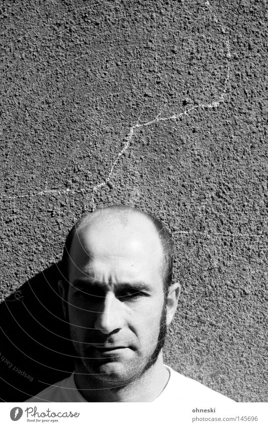Mitski has a headache Portrait photograph Black & white photo Bald or shaved head Wall (building) Face Wrinkle Ferocious Pain Crack & Rip & Tear Sun Shadow