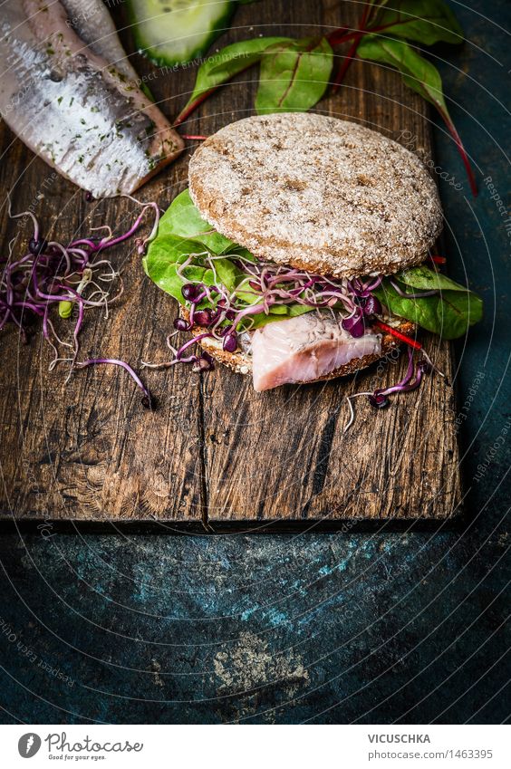Healthy fish sandwich with cornbread and matjes Food Fish Vegetable Lettuce Salad Bread Roll Nutrition Breakfast Lunch Dinner Organic produce Vegetarian diet