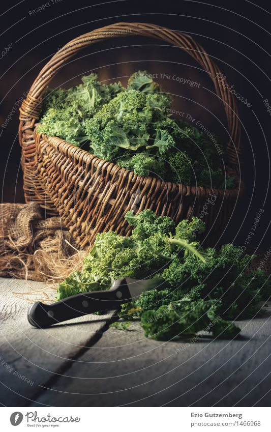 fresh kale in a basket Food Vegetable Nutrition Lunch Dinner Organic produce Vegetarian diet Slow food Knives Lifestyle Kitchen Restaurant Eating Nature Plant