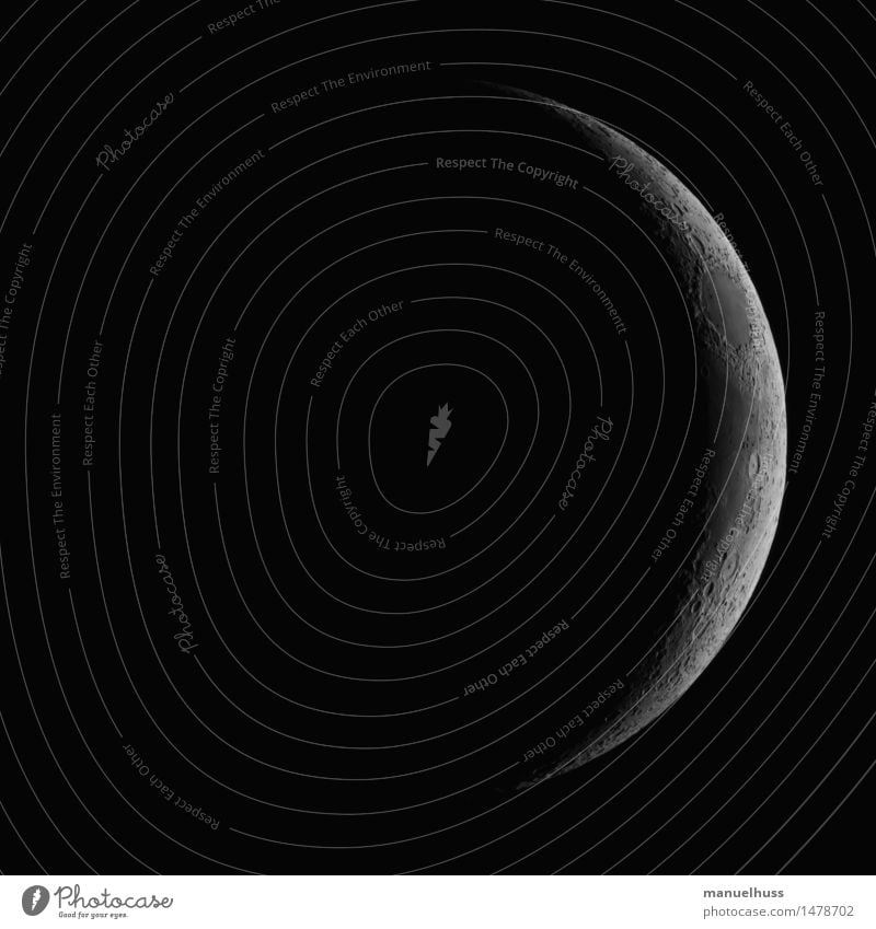 new moon Night sky Moon Thin Large Black White Science & Research Astronautics Lunar landscape Dark Telescope Zoom effect Detail Universe Volcanic crater