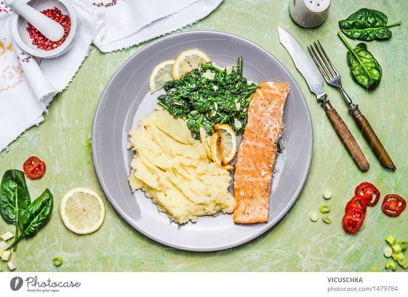 Salmon with spinach and mashed potatoes Food Fish Vegetable Lettuce Salad Herbs and spices Nutrition Lunch Dinner Banquet Organic produce Vegetarian diet Diet