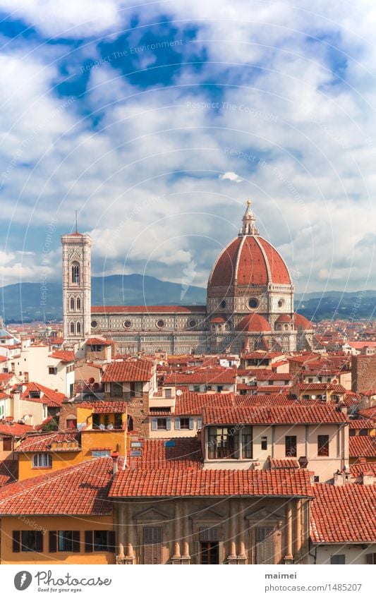 Cathedral and Roofs of Florence Tourism Sightseeing City trip Town Downtown Old town Church Dome Manmade structures Architecture Tourist Attraction Landmark