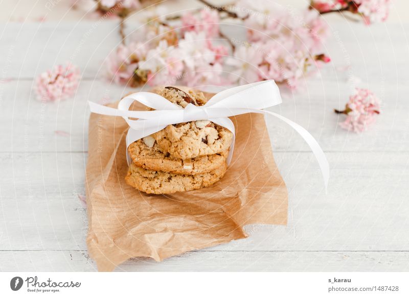 almond biscuits Food Dough Baked goods Candy To have a coffee Bright Delicious Pink White Joie de vivre (Vitality) Hospitality Joy To enjoy Cookie Almond