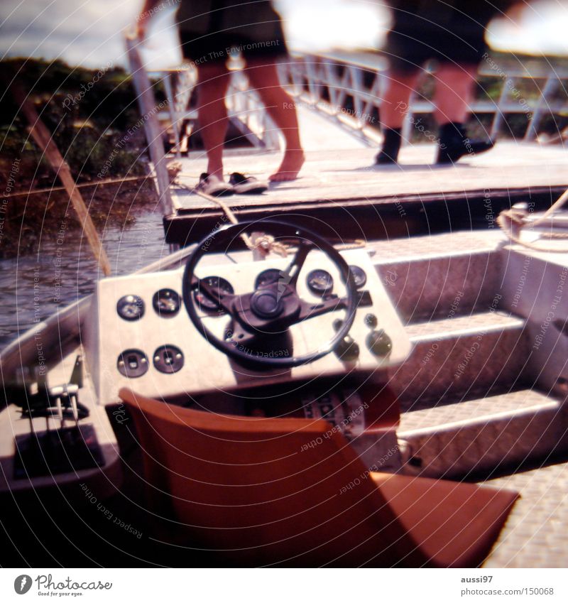 Porter Ricks Motorboat Seaman Captain Steering wheel Navigation go boating boat tour outboard speedboat