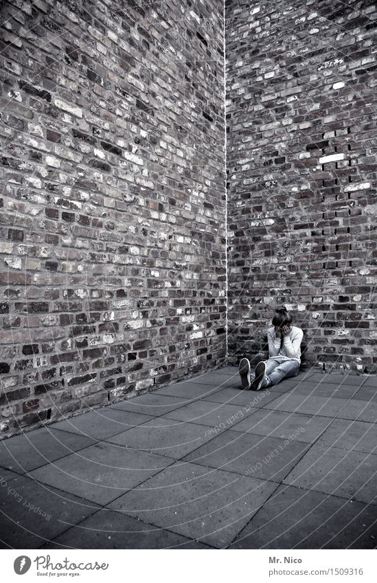 be alone Girl 1 Human being Wall (barrier) Wall (building) Sit Sadness Concern Lovesickness Pain Longing Disappointment Loneliness Exhaustion Architecture