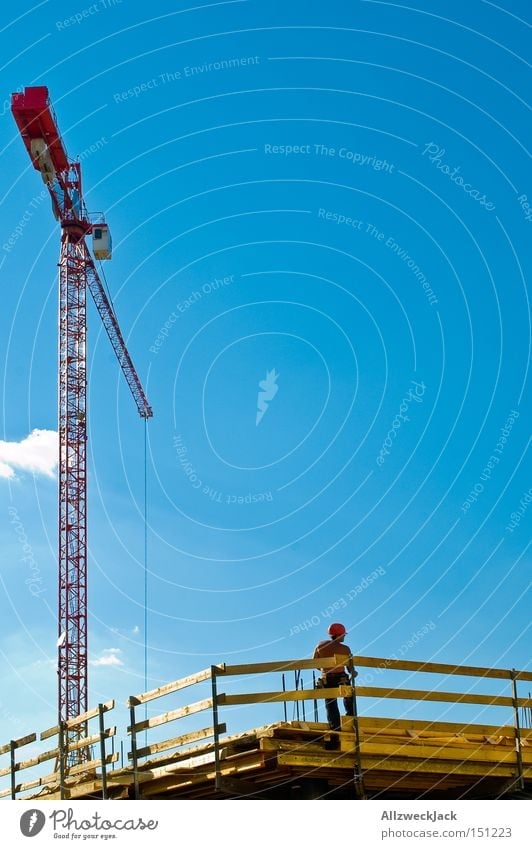 David and Goliath Crane Construction site Construction worker Work and employment Craftsperson Sky Beautiful weather Break Lunch hour Scaffold Scaffolding