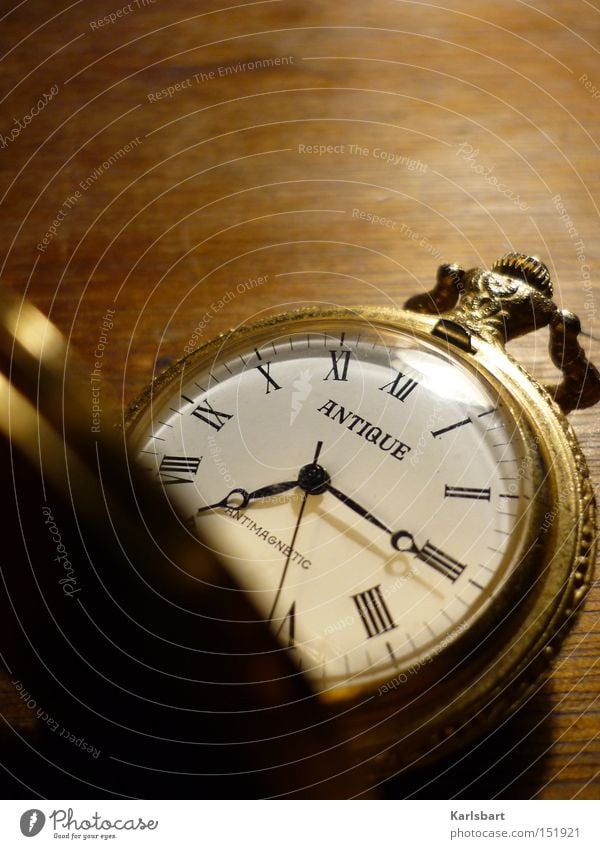 Traumzeit Elegant Clock Desk Science & Research Advancement Future Art Culture Digits and numbers Old Think Dream Gold Patient Nostalgia Thrifty Transience