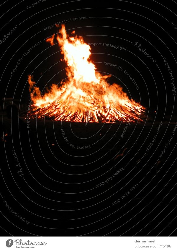 solstice fire Night Fireplace Transport Blaze