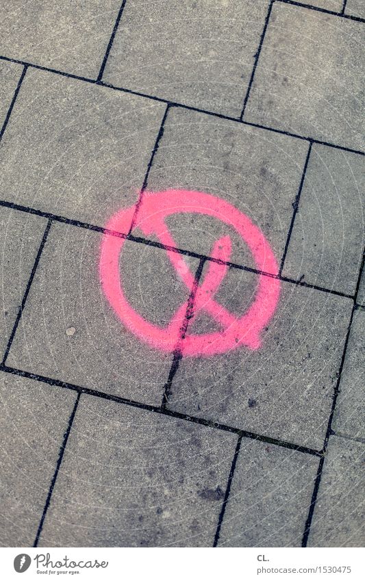 mark Street Ground X Sign Characters Signs and labeling Crucifix Gray Pink Colour Colour photo Exterior shot Deserted Copy Space top Copy Space bottom Day