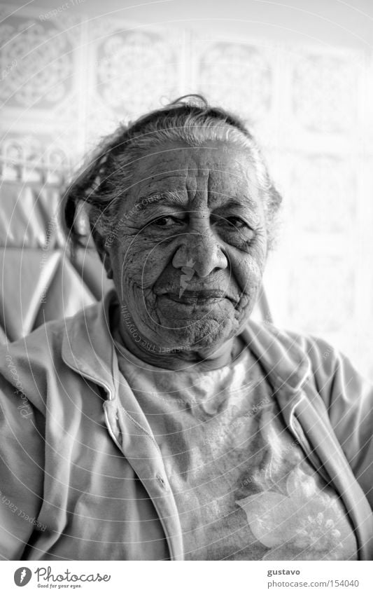 Old Woman Human being Wrinkle Face Black & white photo Brazil Exterior shot
