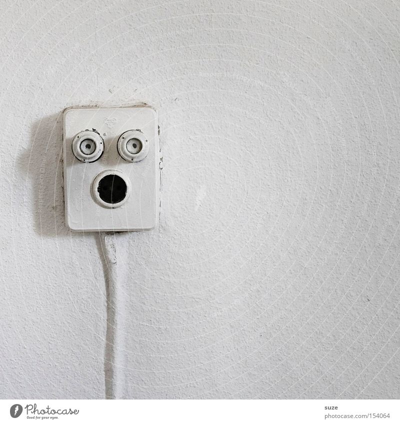 The Scream Juice Face Cable Technology Eyes Mouth White Wall (building) Electricity Ingrain wallpaper Electrical equipment Socket Energy Joy Funny Colour photo