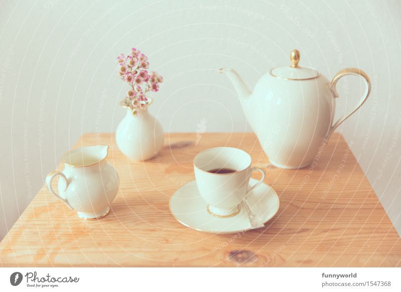 Crockery arrangement with flower Nutrition To have a coffee Coffee Cup Coffee pot Coffee cup Esthetic Happy Beautiful Retro Relaxation Leisure and hobbies