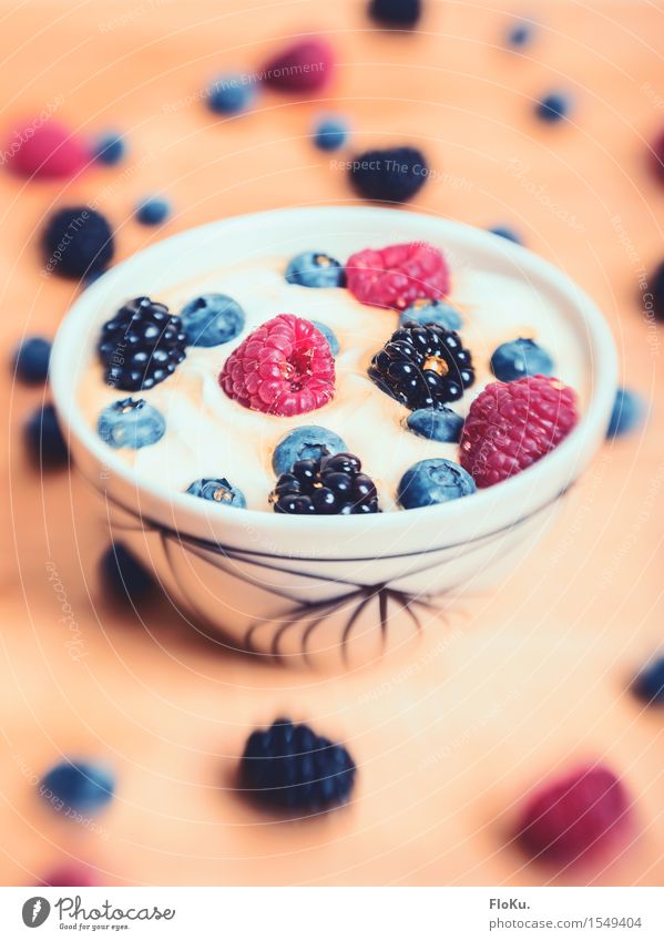 Berry breakfast Food Yoghurt Dairy Products Fruit Nutrition Breakfast Bowl Fitness Sports Training Fresh Delicious Natural Juicy Sweet Blue Red Healthy